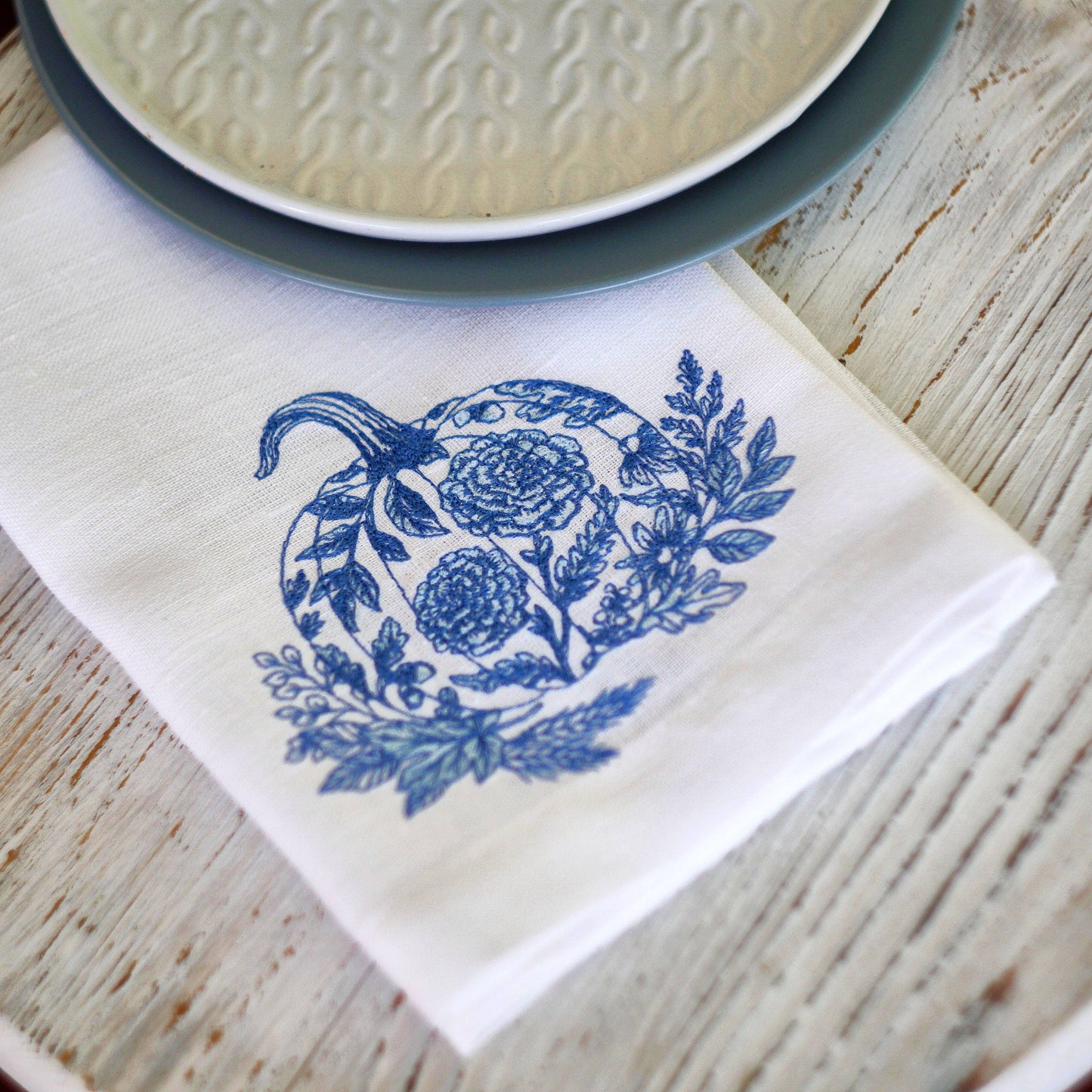 #093 | Floral Filigree Pumpkin in Bluework