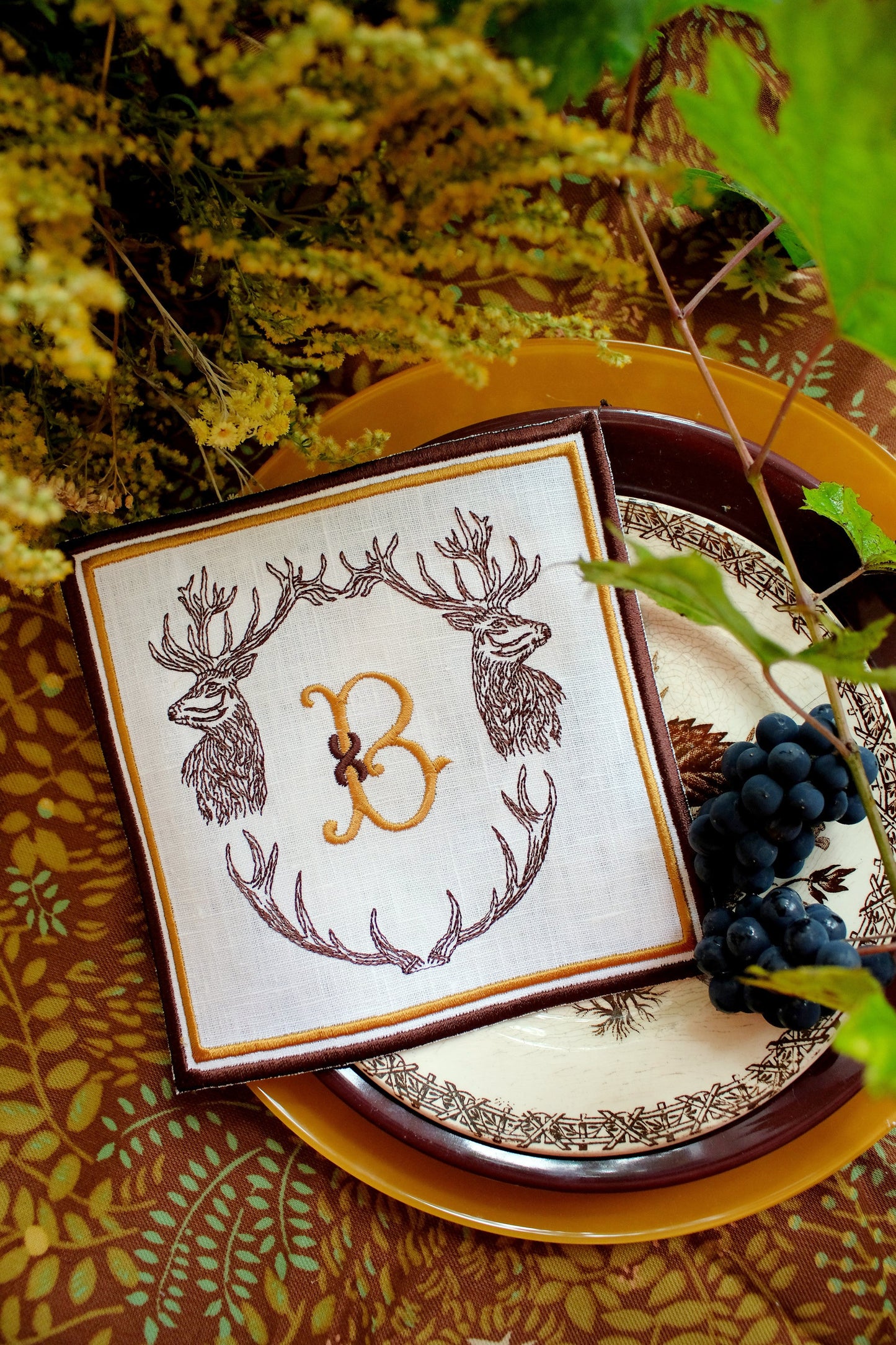 #077 | Stag Crest with Monogram and Antler Frame | Personalized