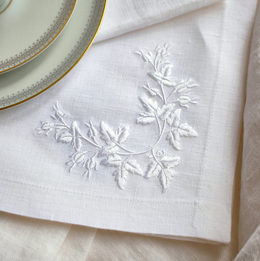 #003 | White Botanical Vine in Corner Flourish