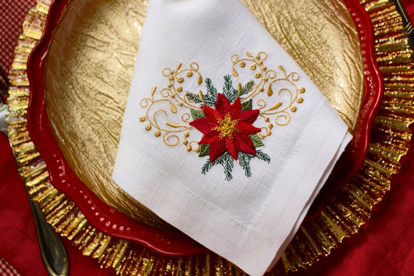 #084 | Poinsettia Scroll with Holiday Filigree