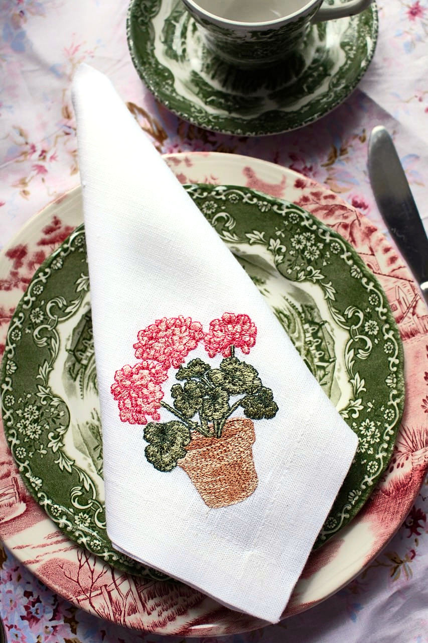 #097 | Blush Rose Spray and Potted Geranium Set
