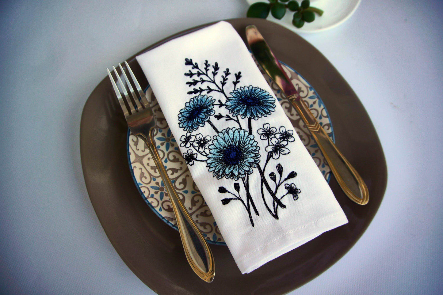 #064 | Blue Wildflower Cluster with Bold Linework