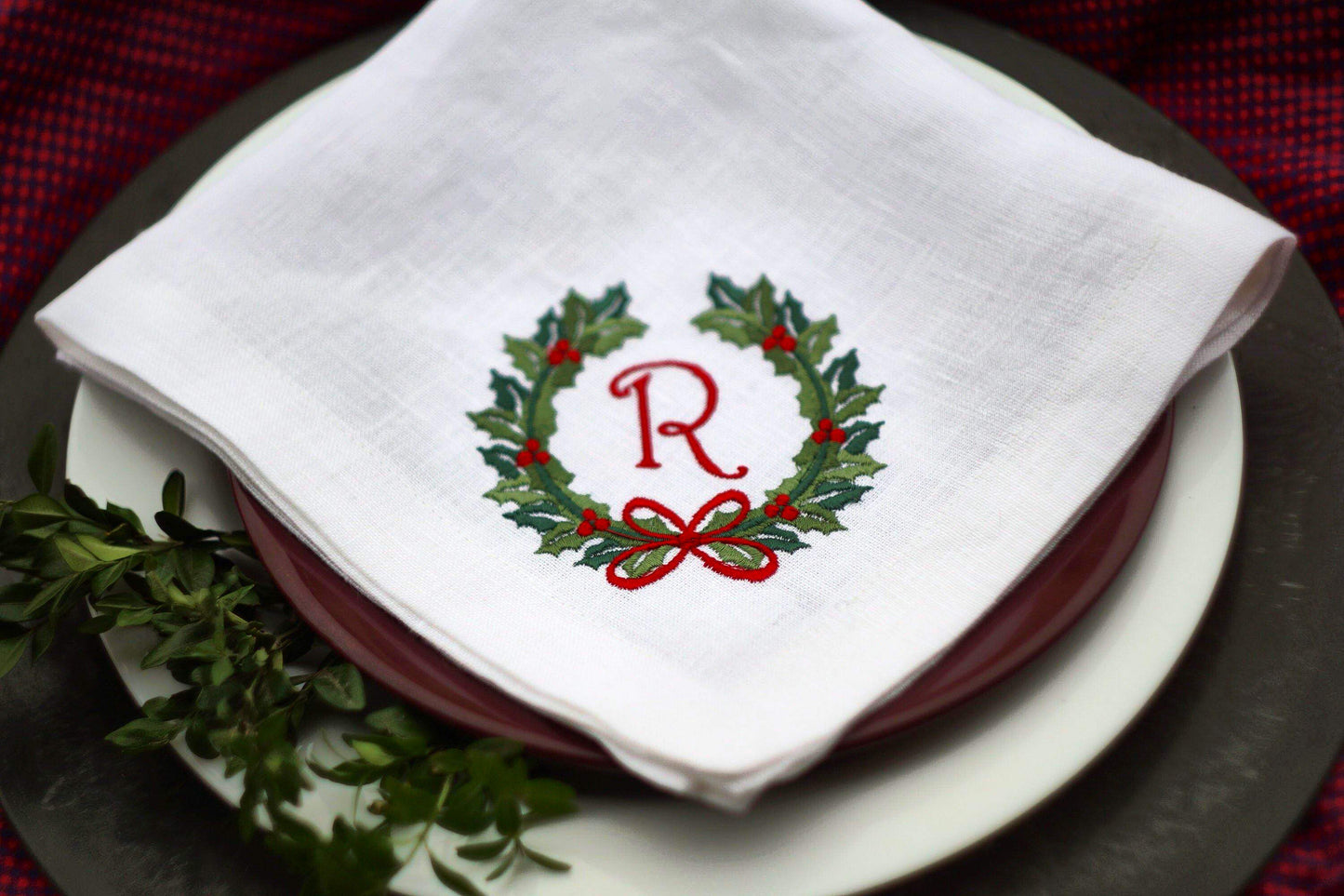 #040 | Christmas Wreath Monogram | Personalized