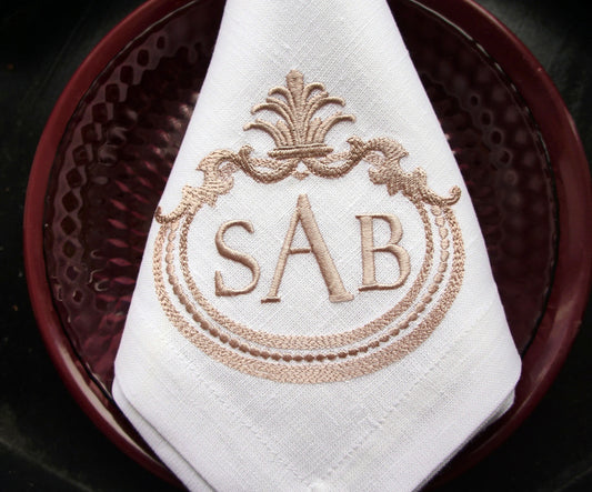 #121 | Ornate Regal Crest Oval Monogram | Personalized