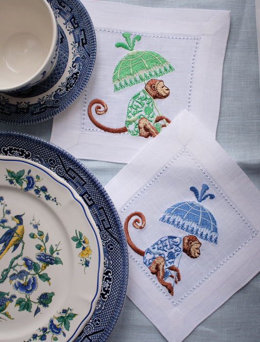 #089 | Chinoiserie Chic Monkey with Parasol | Linen napkins