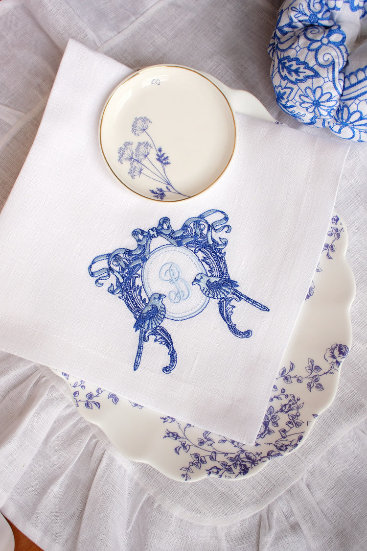 #069 | Beautiful blue frame with a bow and birds | Personalized | Linen napkins