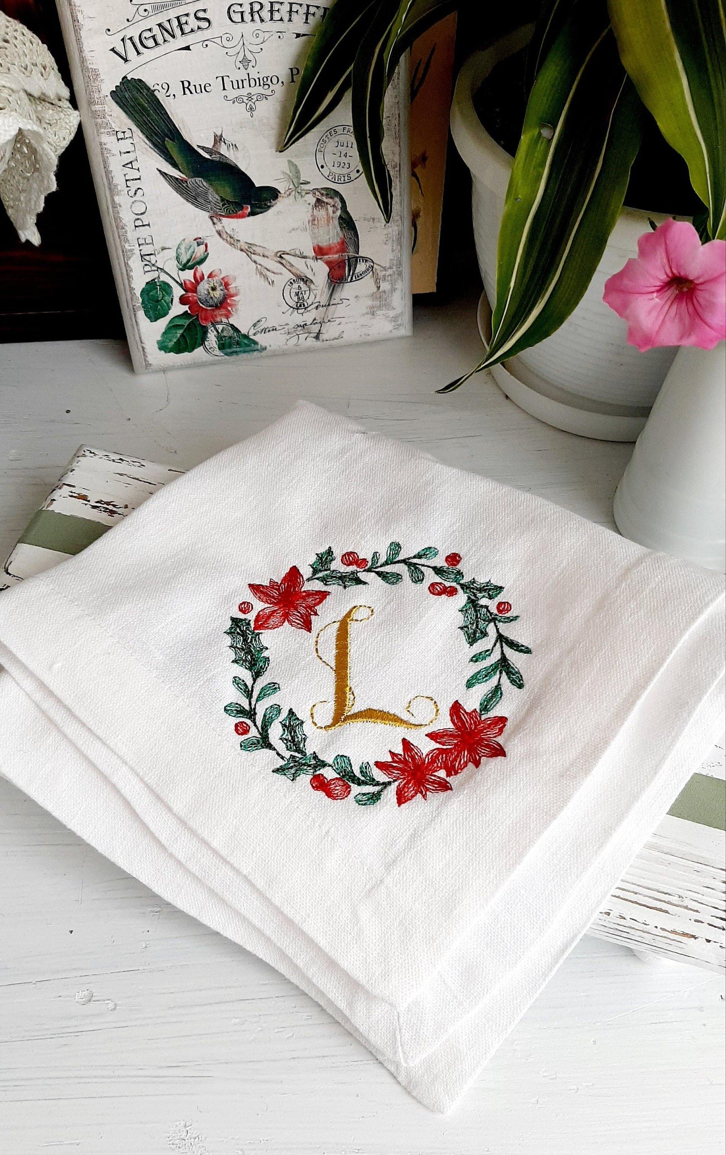 monogrammed napkins, personalized napkins, christmas napkins embroidered, linen napkins, table decoration, Embroidered Cloth Dinner Napkins