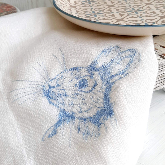 Easter napkins, Bunny Napkins, dinner napkins embroidered, linen napkins, table decoration, Embroidered Cloth Dinner Napkins