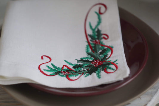 Napkins Christmas, Embroidered Cloth Napkins, christmas table decoration, Holiday Table Decor, Dinner Napkins, linen napkins