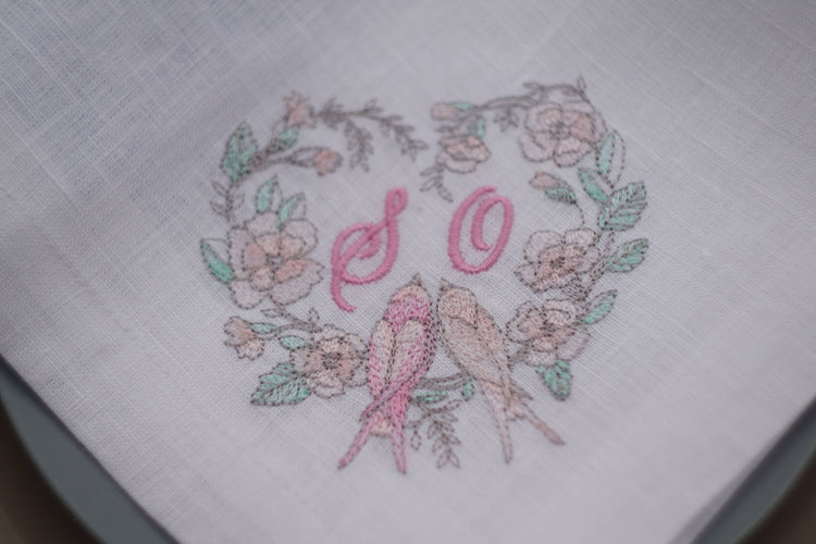 Wedding Monogrammed Napkins, Cloth Embroidered Napkins, personalized napkins, birthday napkins, table Dinner Napkins, Wedding napkins