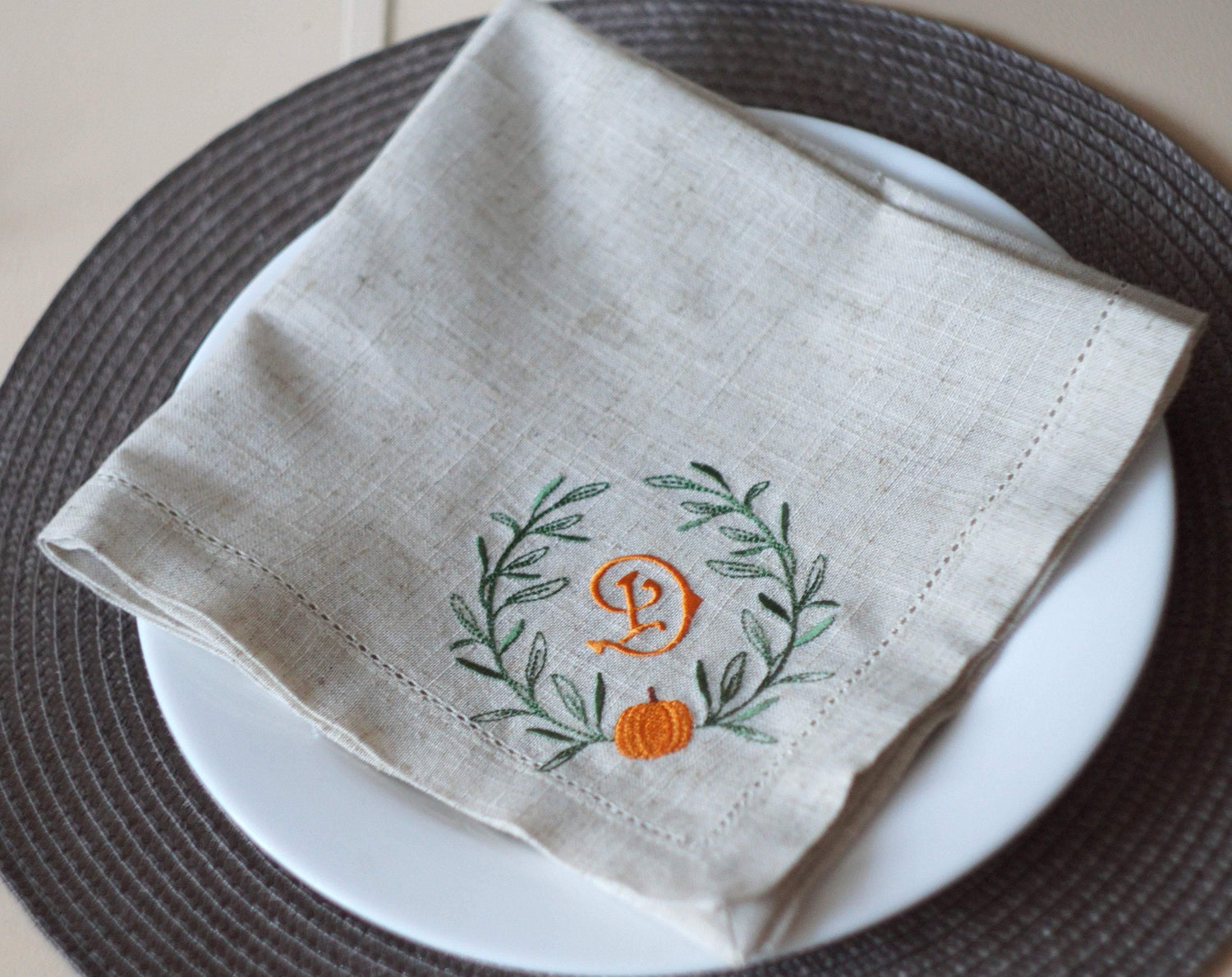 embroidered cloth napkins, thanksgiving Holiday Table Decor, Embroidered Cloth Dinner Napkins, Pumpkin Monogram Napkins, Halloween napkins