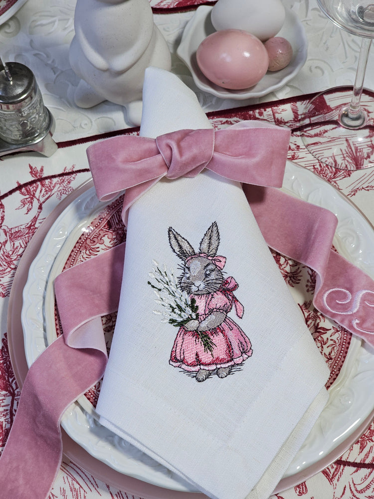 #111 | Vintage Easter Bunny | Linen napkins