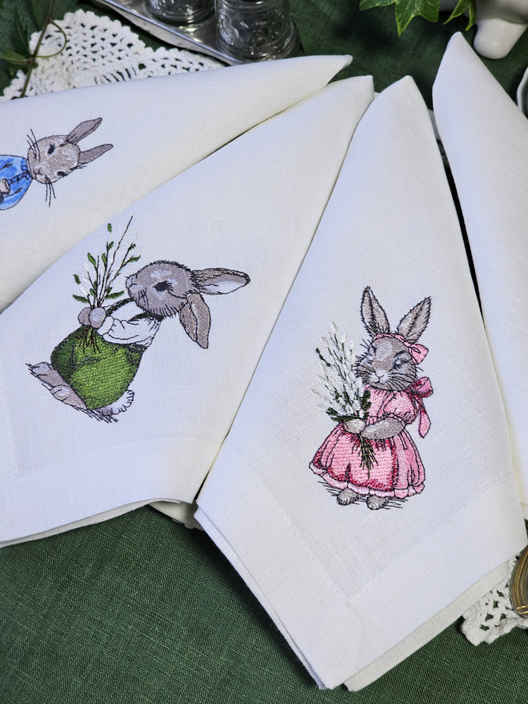 #111 | Vintage Easter Bunny | Linen napkins