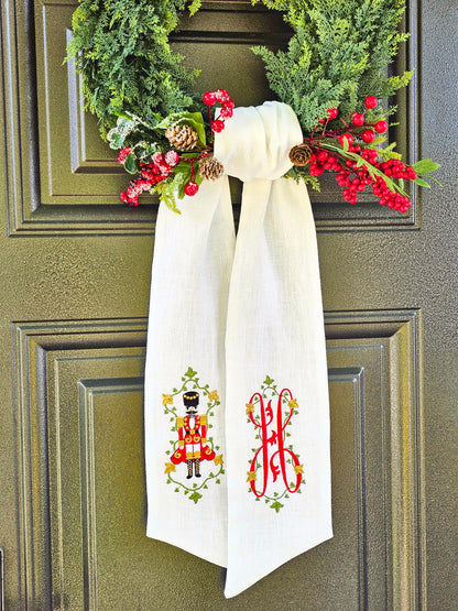 #126 | Holiday Monogram with Ivy and Gold Accents | Personalized