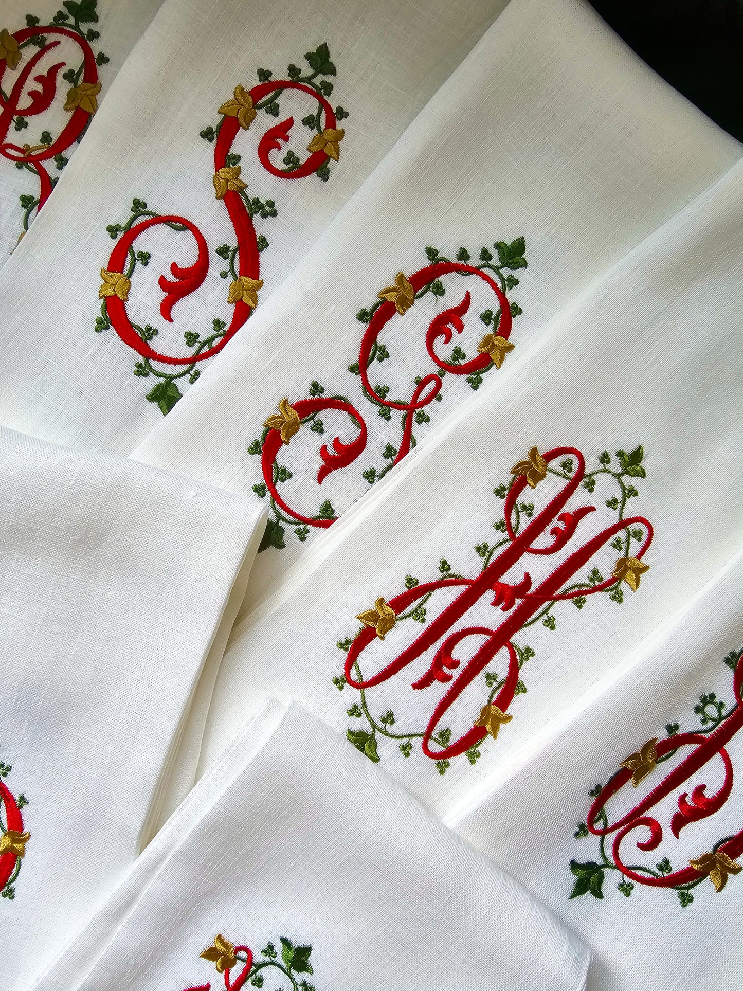 #126 | Holiday Monogram with Ivy and Gold Accents | Personalized