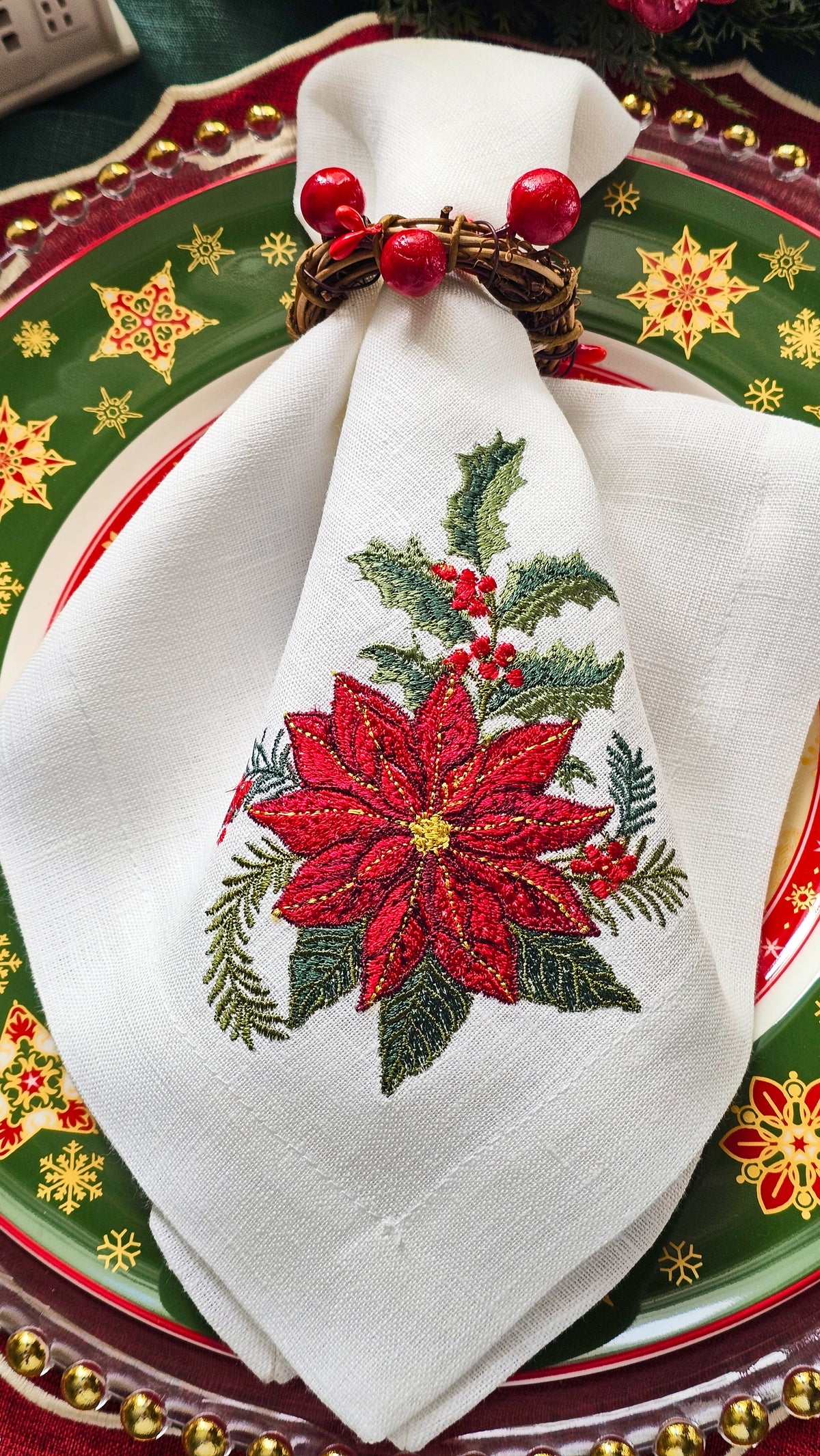 #138 | Classic Poinsettia & Holly