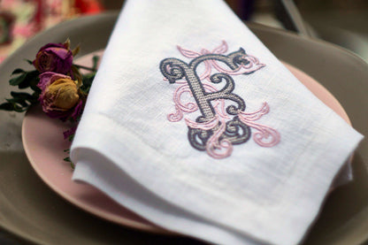 #041 | Victorian Scroll Monogram | Personalized