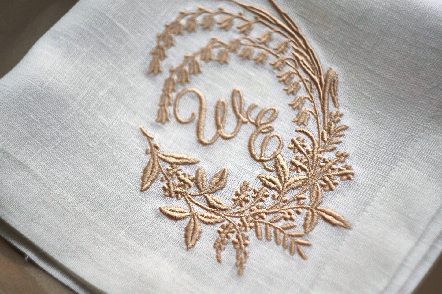 #027 | Floral Crest Monogram in Curved Wreath | Personalized