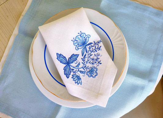 #091 | Blue Delft-Style Floral Spray