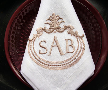 #121 | Ornate Regal Crest Oval Monogram | Personalized