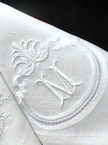 #121 | Ornate Regal Crest Oval Monogram | Personalized