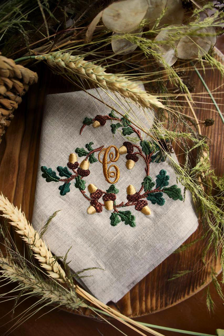 #020 | Oak and Acorn Wreath with Rustic Monogram | Personalized