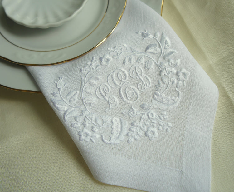 #036 | Floral white on white monogram | Personalized | Linen napkins