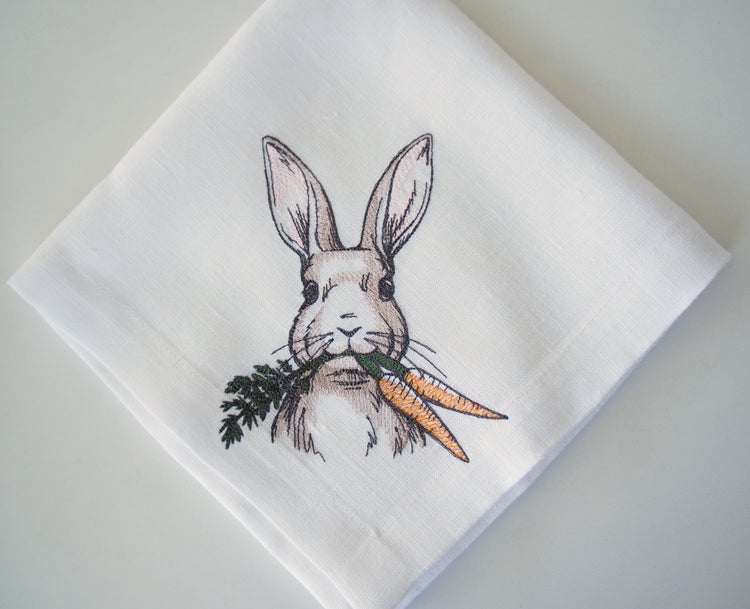 #058 | Easter Bunny with carrots | Linen napkins