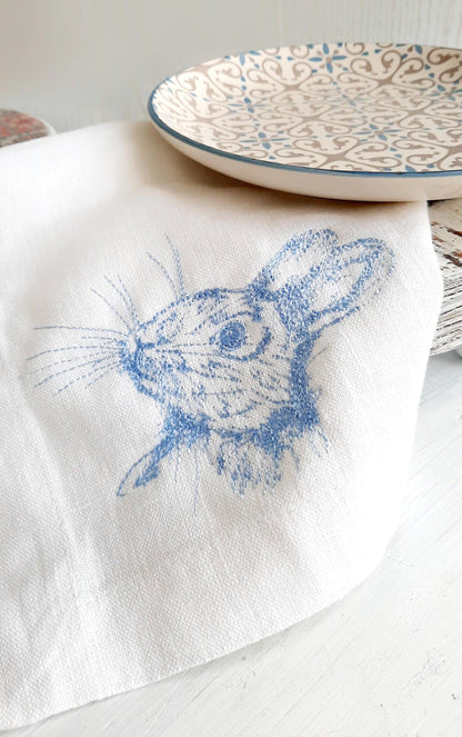 Easter napkins, Bunny Napkins, dinner napkins embroidered, linen napkins, table decoration, Embroidered Cloth Dinner Napkins