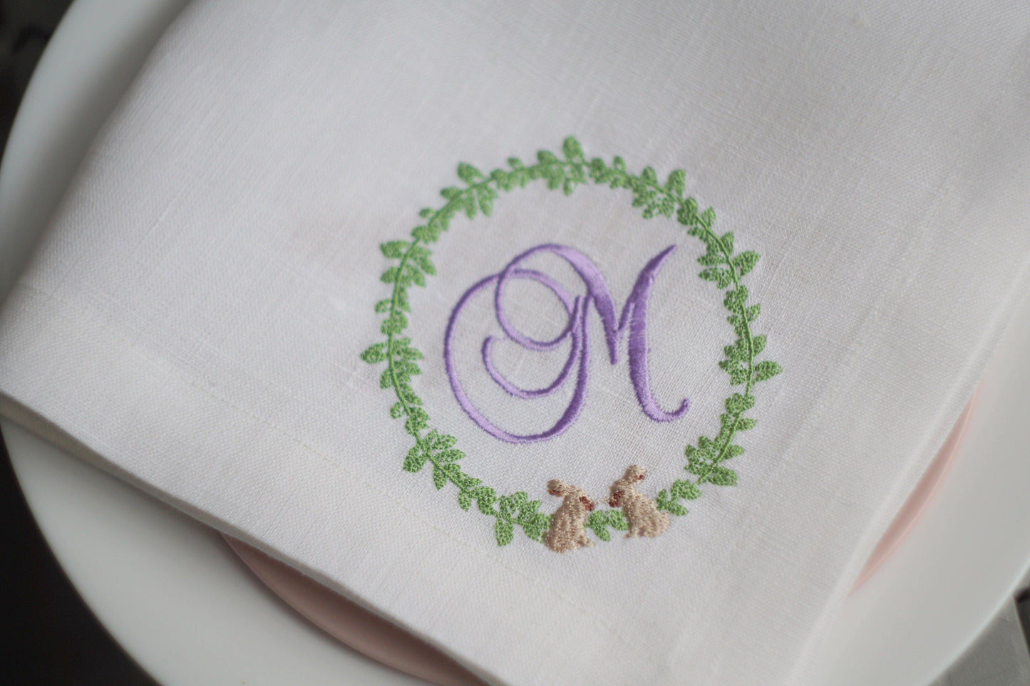 Monogrammed Embroidered Linen Napkins, Personalized Napkins, Easter napkins, Hostess Gift, table decoration, Cloth Dinner Napkins