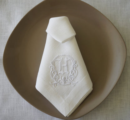 white personalized embroidery on a white napkin, monogrammed napkin, birthday napkin, table decoration, Cloth Dinner Napkin, Wedding napkins